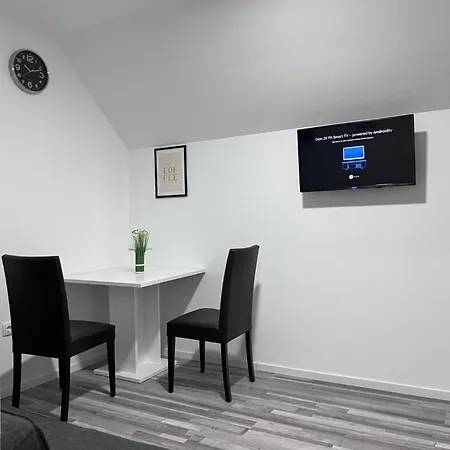 Royal Racing 6 * יודנבורג